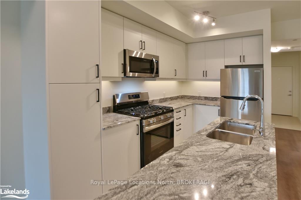 Photo 19 of Unit 412, 5 Spooner Crescent, Collingwood — HOMEH