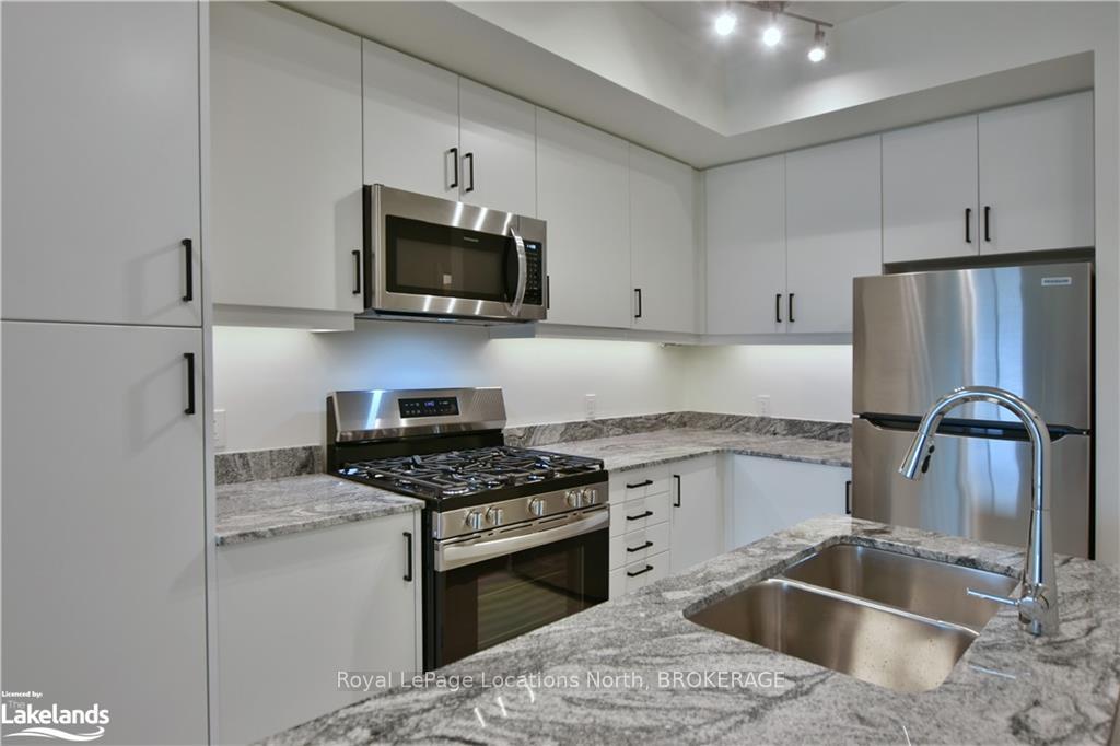 Photo 22 of Unit 412, 5 Spooner Crescent, Collingwood — HOMEH