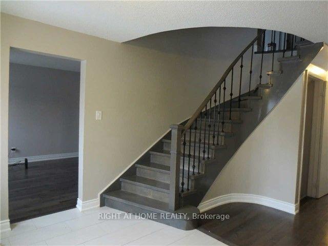 Photo 2 of 25 Carrick Avenue, Ajax, Central West — HOMEH