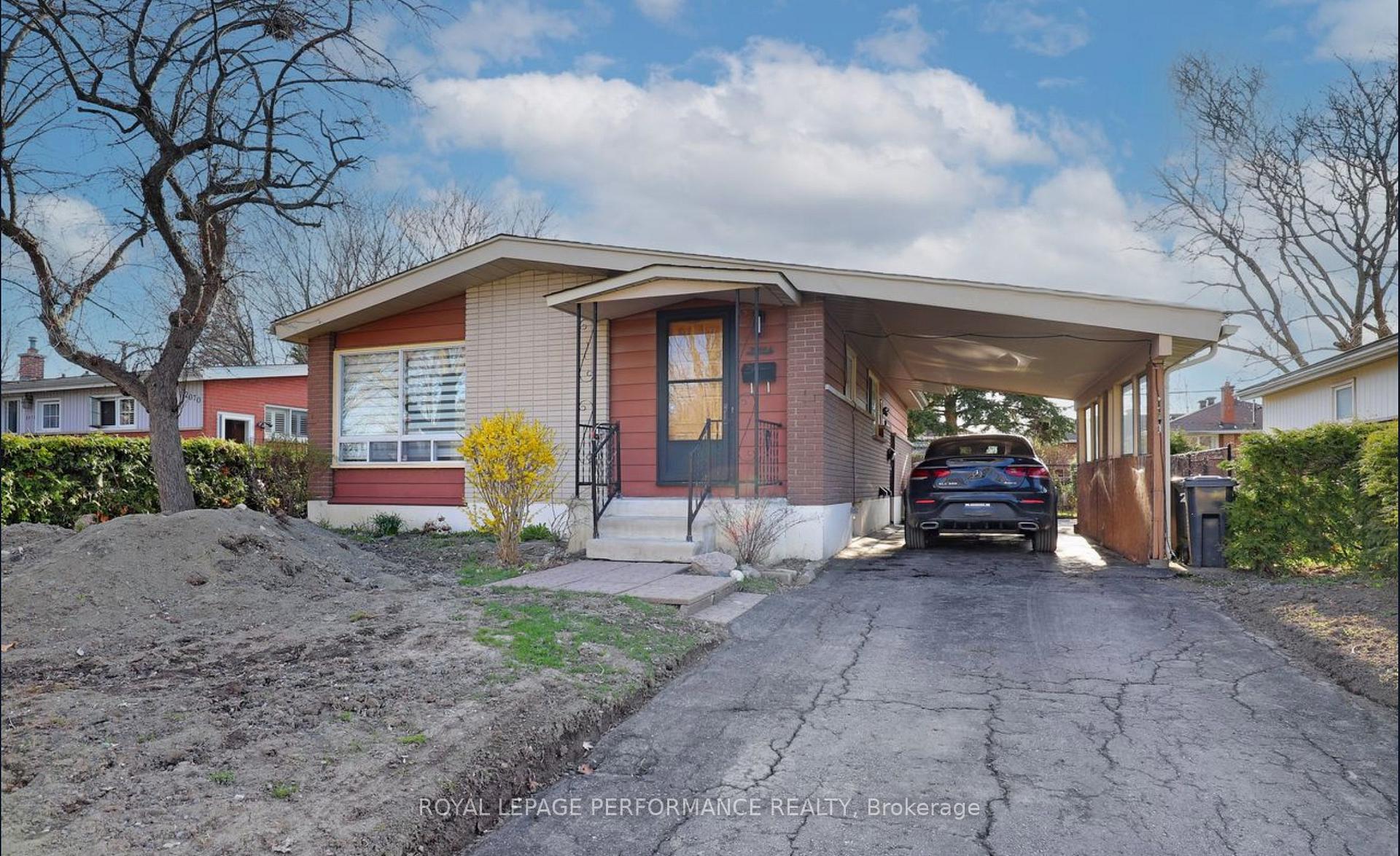 Front of 2066 Cornish Street