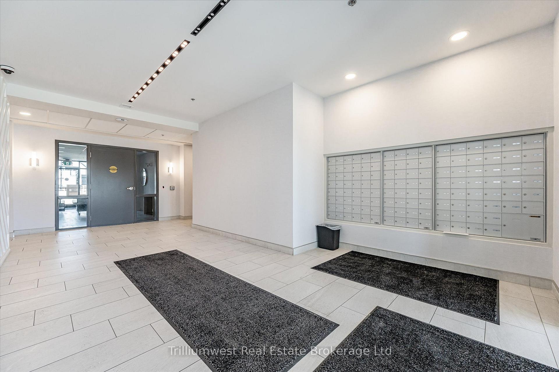 Photo 7 of Unit 423, 110 Fergus Avenue, Kitchener — HOMEH