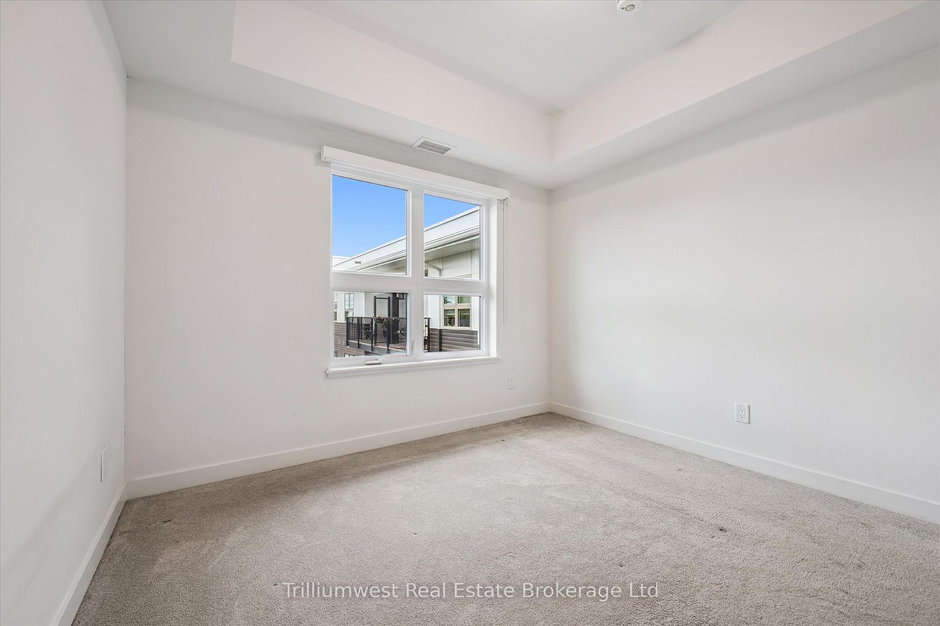Photo 18 of Unit 423, 110 Fergus Avenue, Kitchener — HOMEH