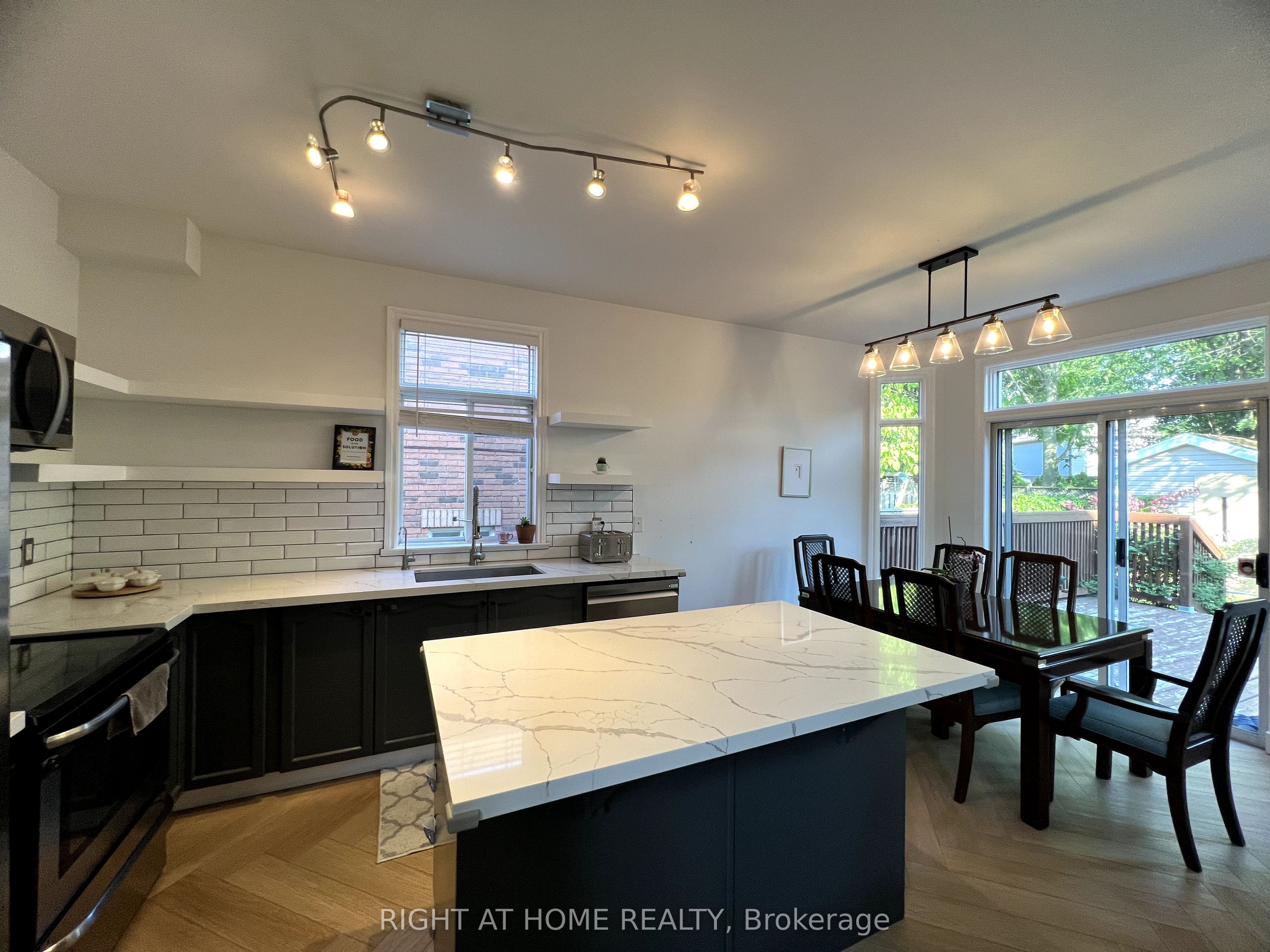 Photo 7 of Unit Main, 144 Brucker Road, Barrie, Holly — HOMEH