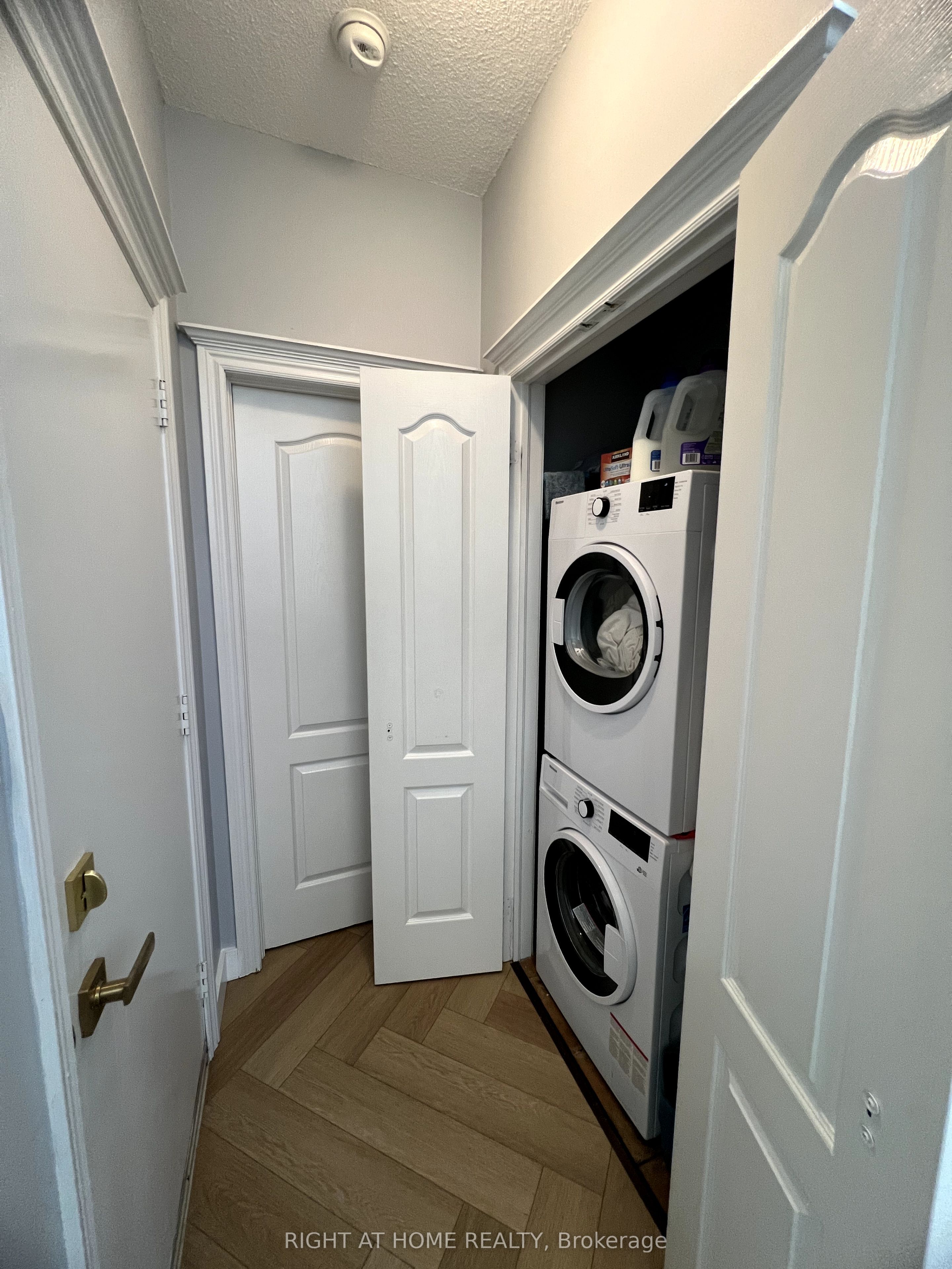 Photo 15 of Unit Main, 144 Brucker Road, Barrie, Holly — HOMEH