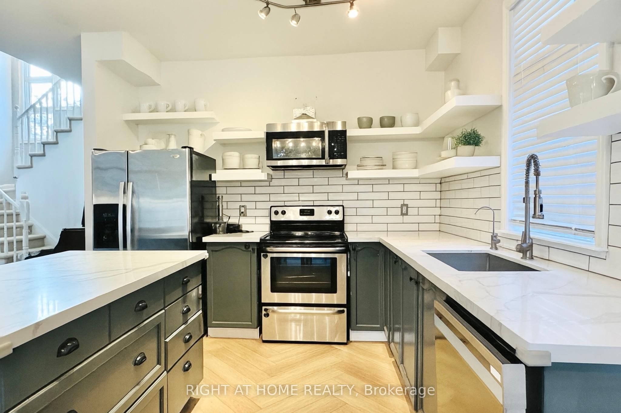 Photo 8 of Unit Main, 144 Brucker Road, Barrie, Holly — HOMEH