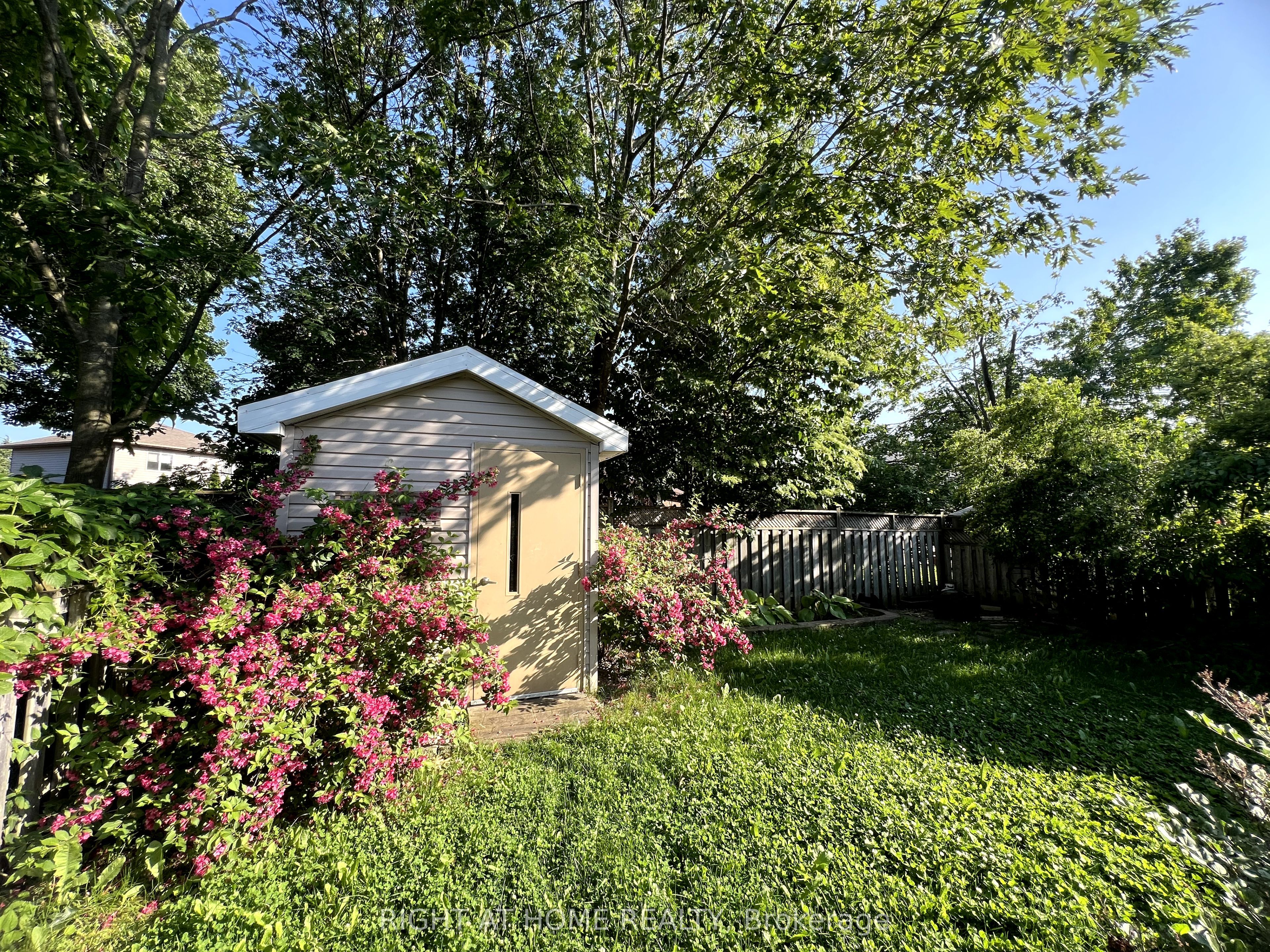 Photo 18 of Unit Main, 144 Brucker Road, Barrie, Holly — HOMEH