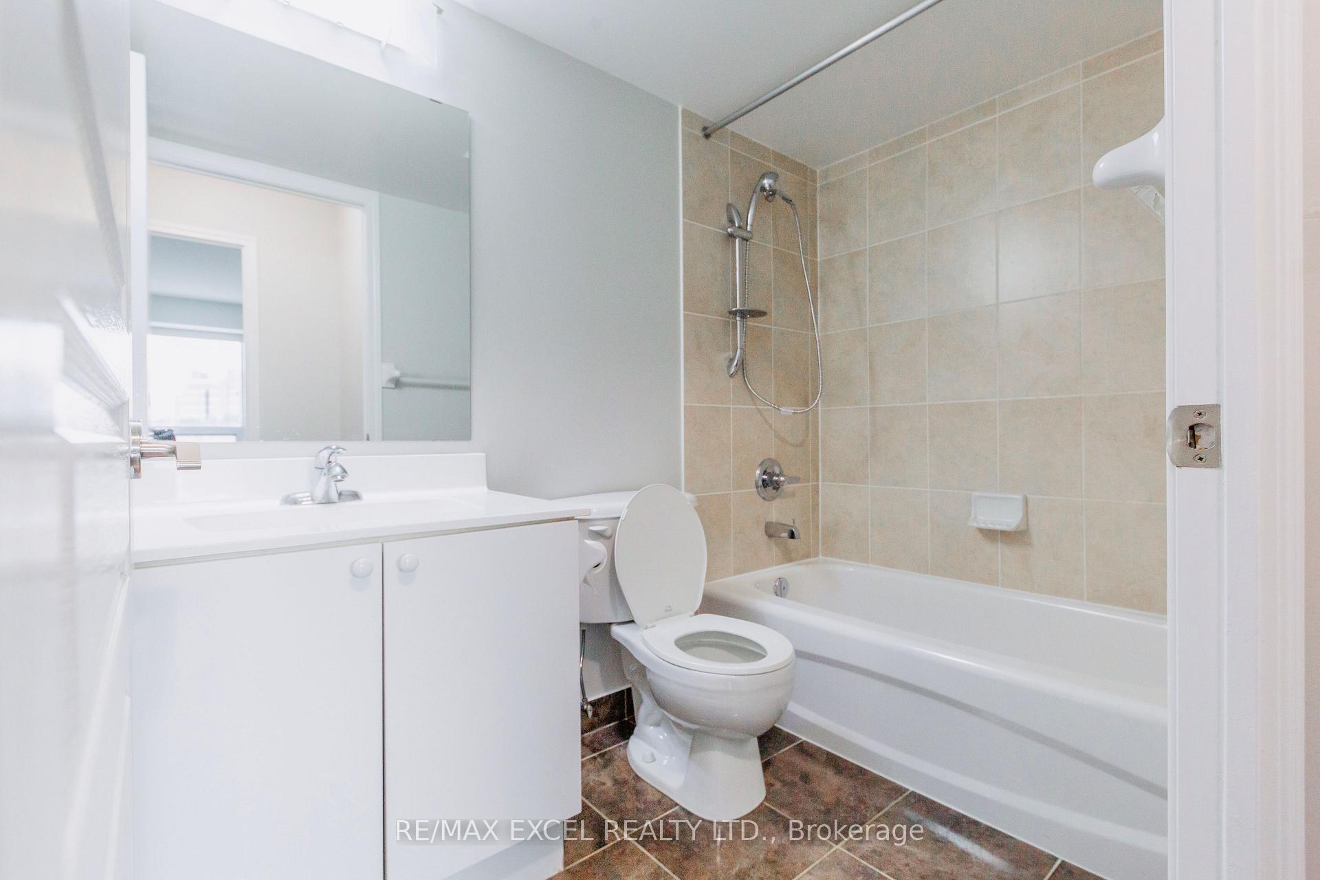 Photo 14 of Unit 611, 75 South Town Centre Boulevard, Markham, Unionville — HOMEH