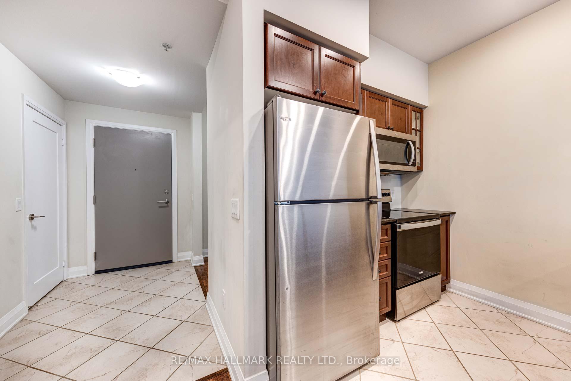Photo 5 of Unit 503, 16 Concord Place N, Grimsby, Grimsby Beach — HOMEH
