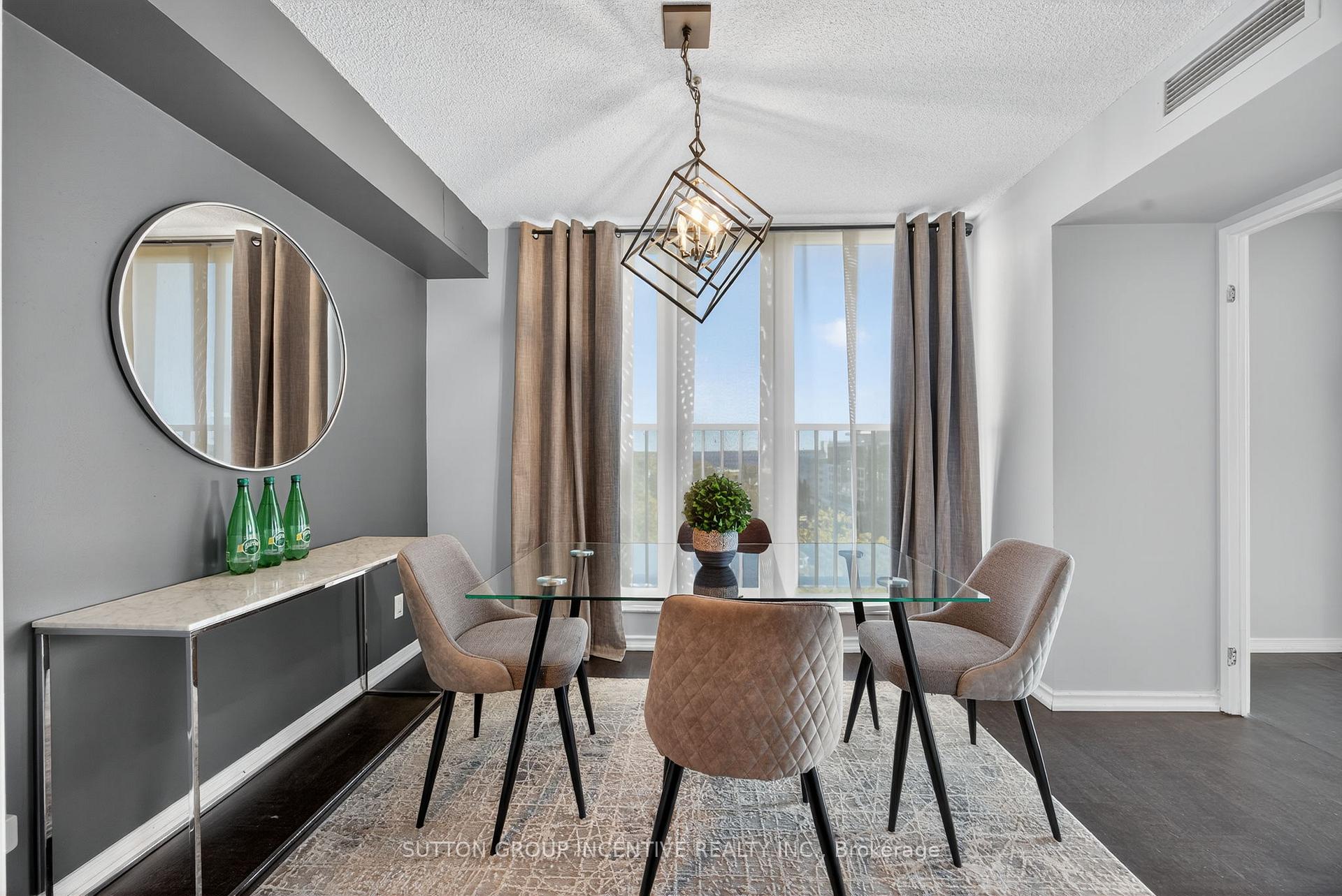 Photo 13 of Unit 908, 150 Dunlop Street E, Barrie, City Centre — HOMEH