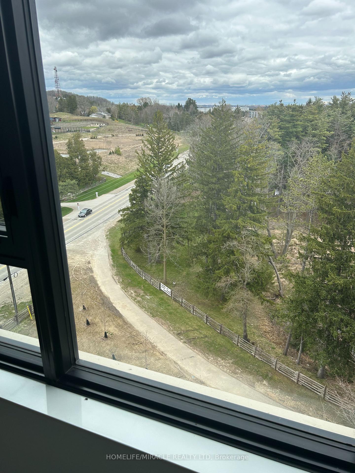 Photo 21 of Unit 822, 525 New Dundee Road, Kitchener — HOMEH