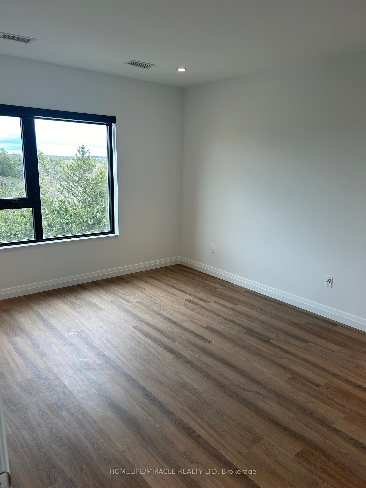 Photo 24 of Unit 822, 525 New Dundee Road, Kitchener — HOMEH