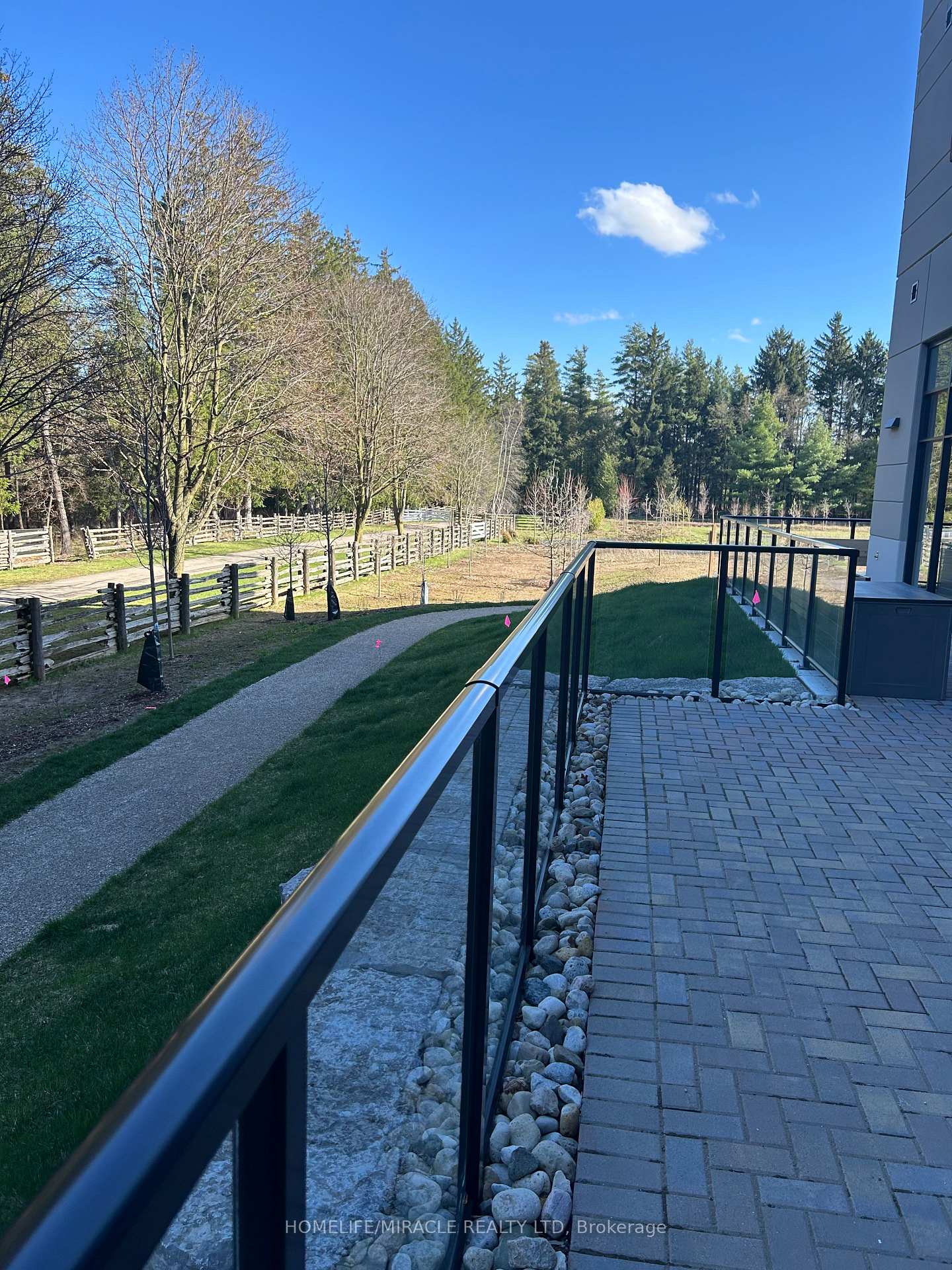 Photo 29 of Unit 822, 525 New Dundee Road, Kitchener — HOMEH