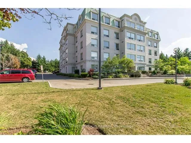 Photo 5 of Unit 305, 405 Erb Street W, Waterloo, Maple Hills — HOMEH