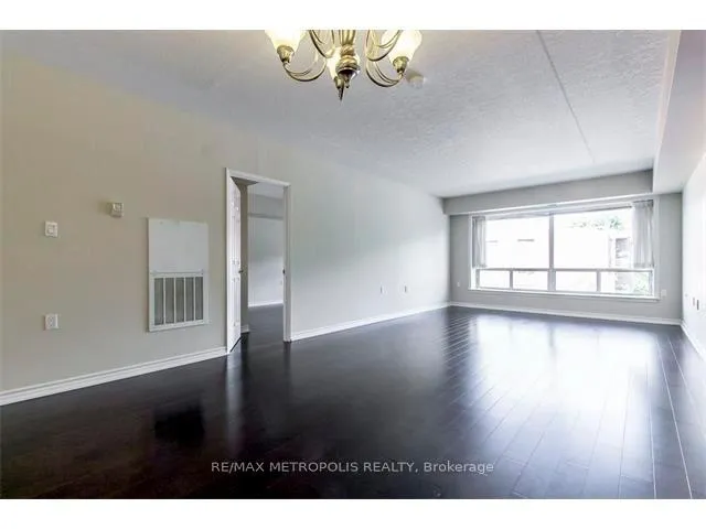 Photo 14 of Unit 305, 405 Erb Street W, Waterloo, Maple Hills — HOMEH