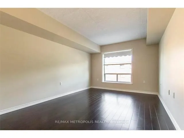 Photo 20 of Unit 305, 405 Erb Street W, Waterloo, Maple Hills — HOMEH