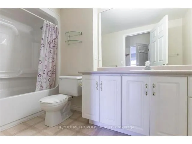 Photo 22 of Unit 305, 405 Erb Street W, Waterloo, Maple Hills — HOMEH