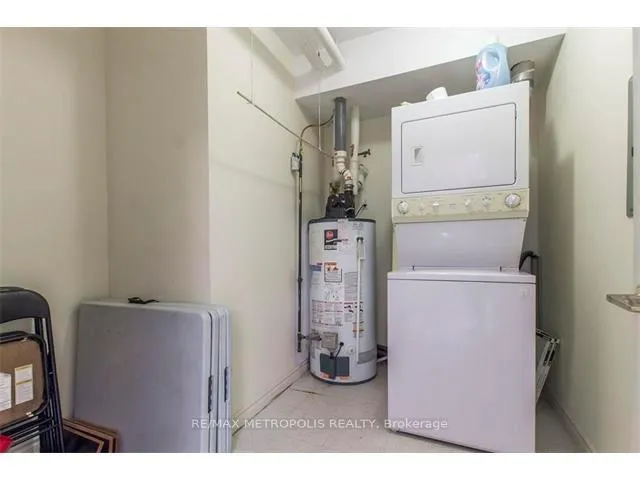 Photo 23 of Unit 305, 405 Erb Street W, Waterloo, Maple Hills — HOMEH