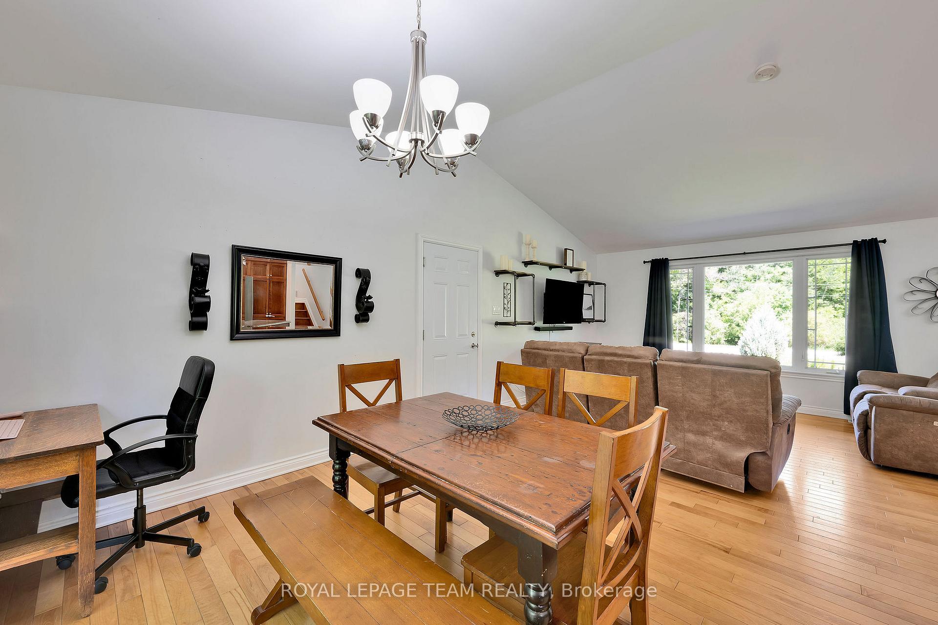 Photo 17 of 308 Latimer Road, Edwardsburgh/Cardinal, Edwardsburgh/Cardinal Twp — HOMEH