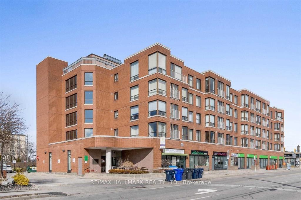 Front of Unit 409, 500 Glencairn Avenue