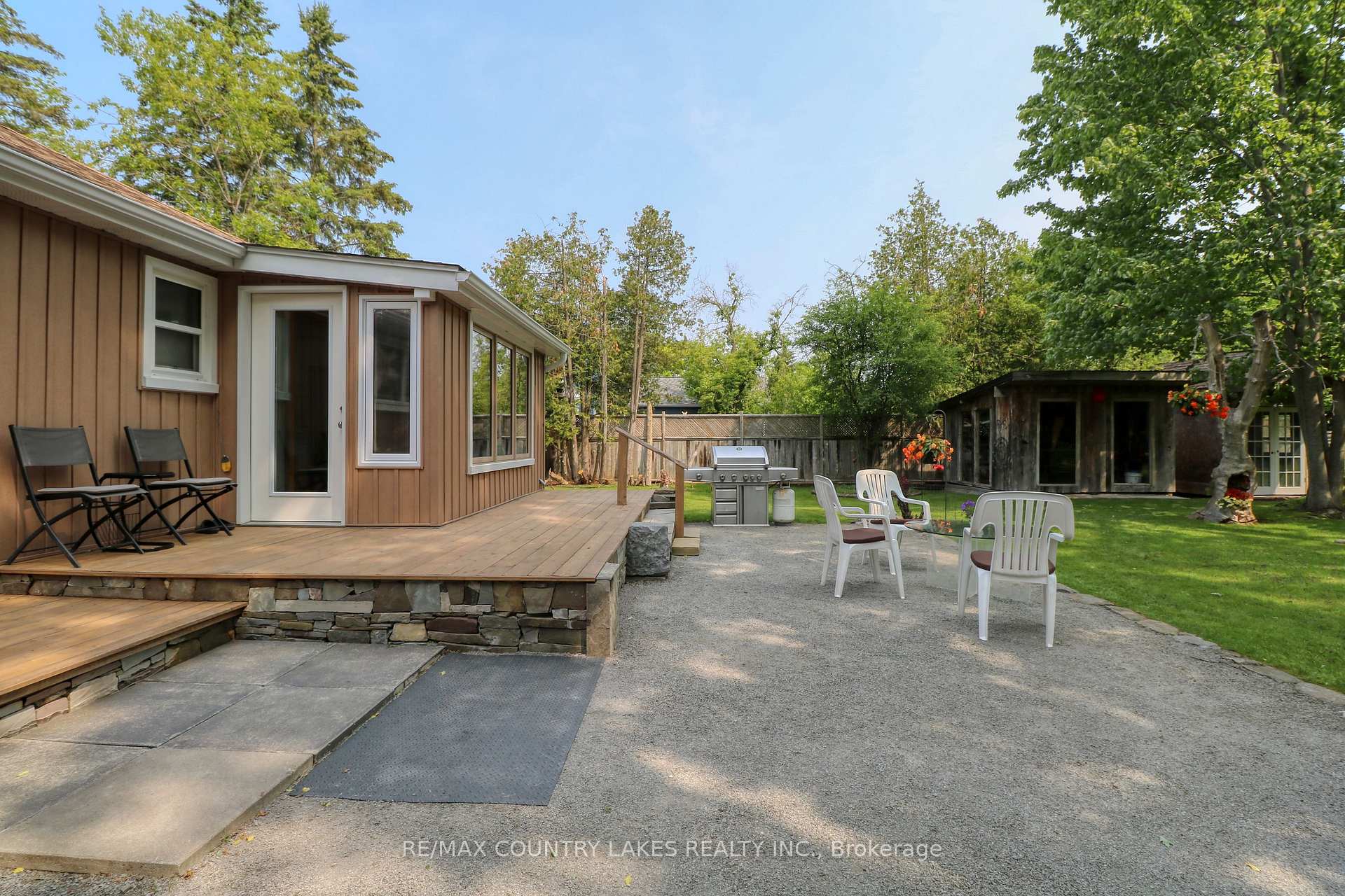 Photo 14 of 15 Nancy Avenue, Brock, Beaverton — HOMEH