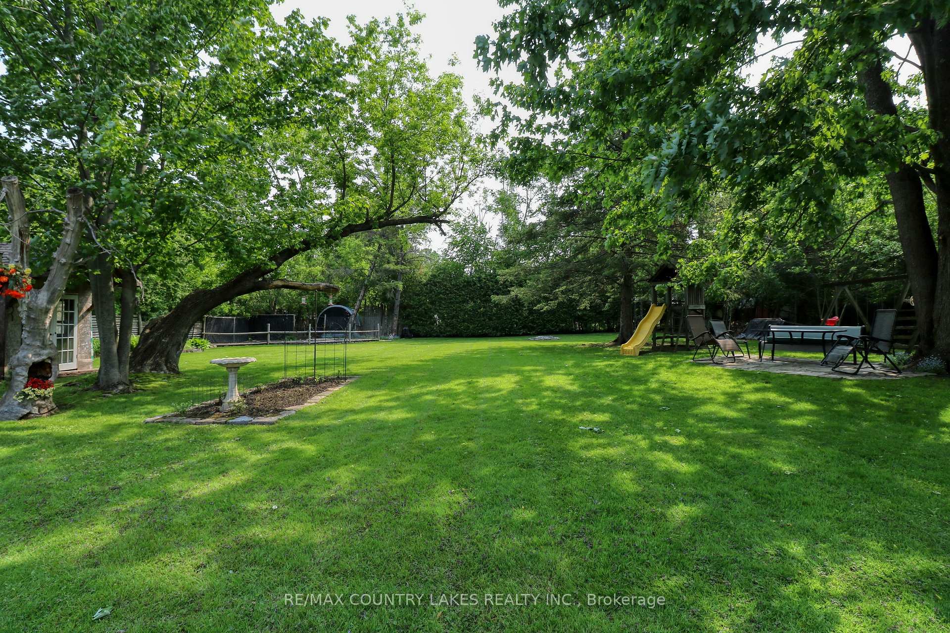 Photo 15 of 15 Nancy Avenue, Brock, Beaverton — HOMEH