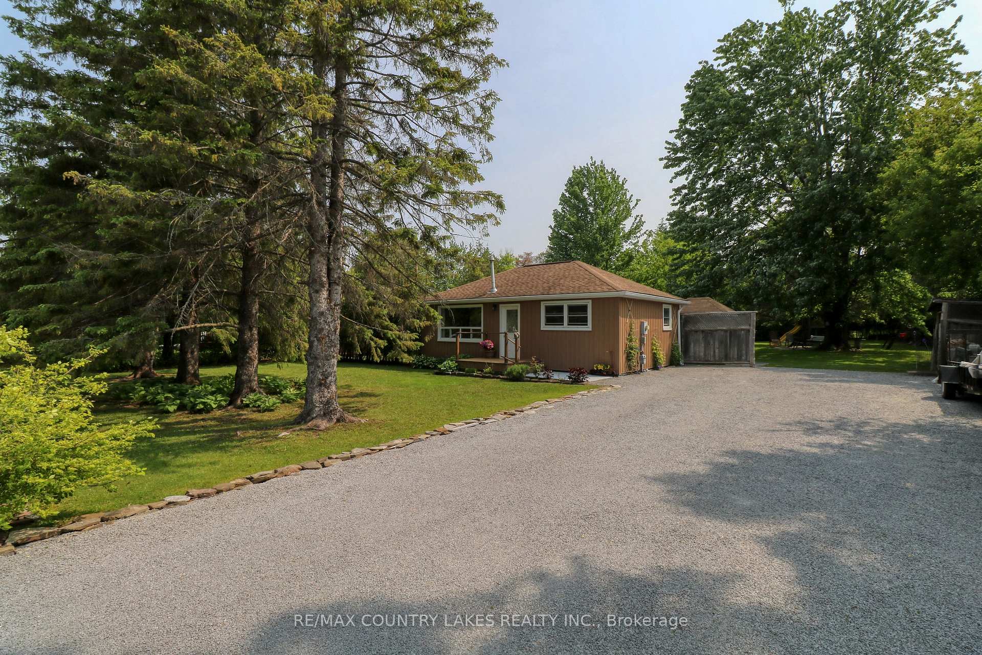 Photo 25 of 15 Nancy Avenue, Brock, Beaverton — HOMEH
