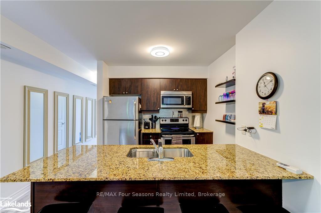 Photo 7 of Unit 207, 2 Brandy Lane Drive, Collingwood — HOMEH