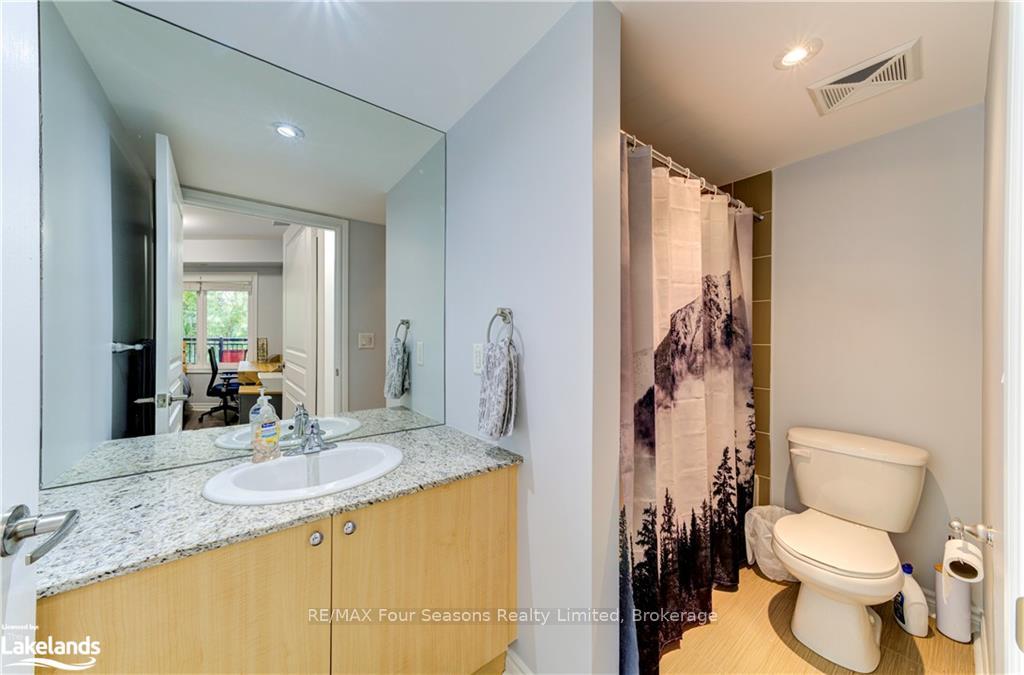 Photo 19 of Unit 207, 2 Brandy Lane Drive, Collingwood — HOMEH
