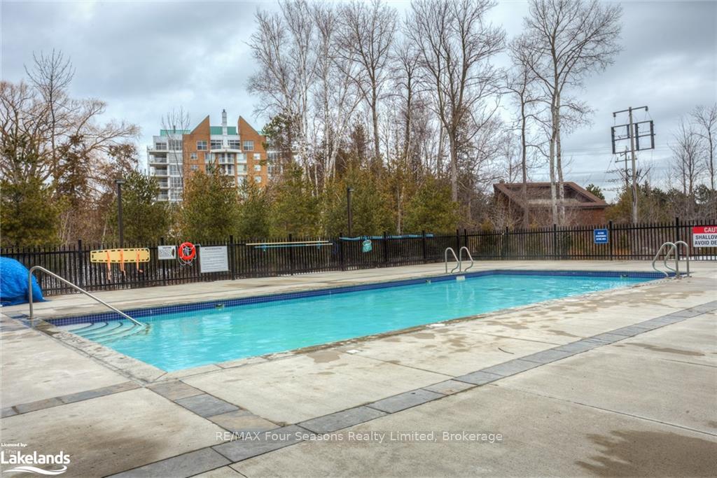 Photo 24 of Unit 207, 2 Brandy Lane Drive, Collingwood — HOMEH
