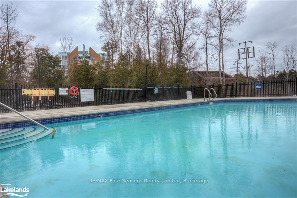 Photo 27 of Unit 207, 2 Brandy Lane Drive, Collingwood — HOMEH