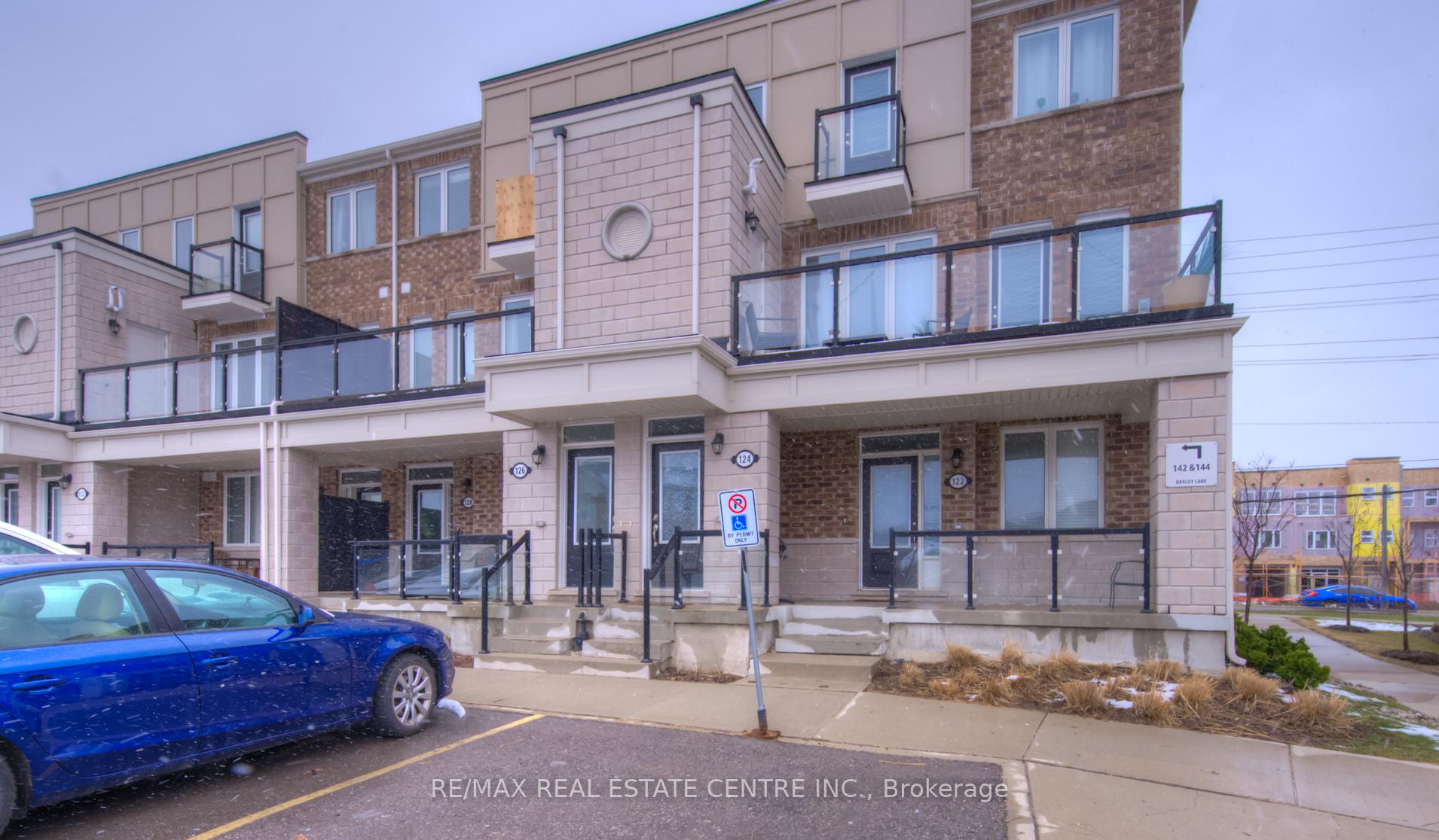 Photo 2 of 126 Daylily Lane, Kitchener, Rosenburg — HOMEH