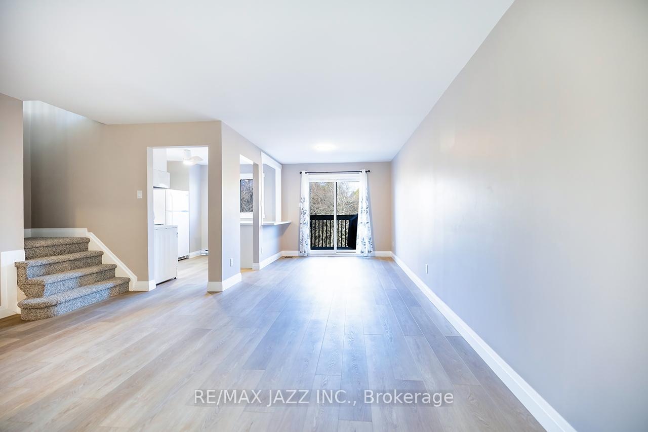 Photo 8 of Unit 72, 700 Harmony Road N, Oshawa, Pinecrest — HOMEH