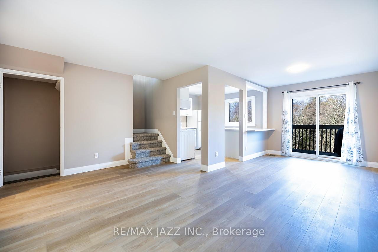 Photo 9 of Unit 72, 700 Harmony Road N, Oshawa, Pinecrest — HOMEH