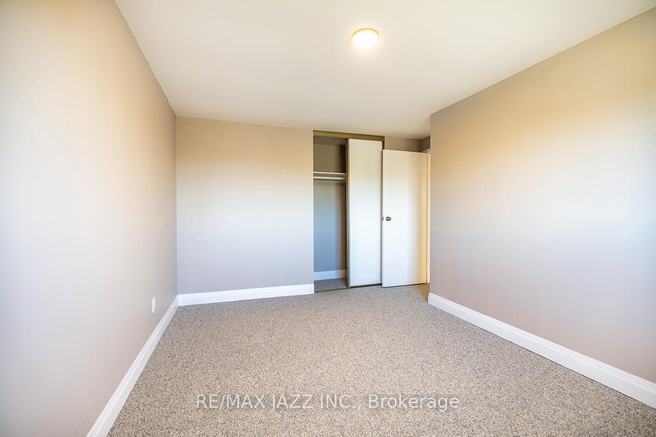 Photo 22 of Unit 72, 700 Harmony Road N, Oshawa, Pinecrest — HOMEH