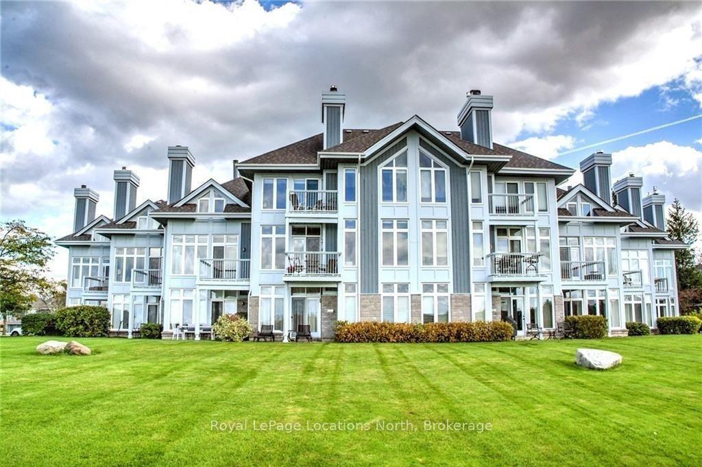 Front of 872 Suncrest Circle