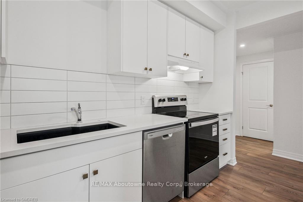 Photo 20 of Unit 29, 142 Foamflower Place, Waterloo, Columbia Forest/Clair Hills — HOMEH