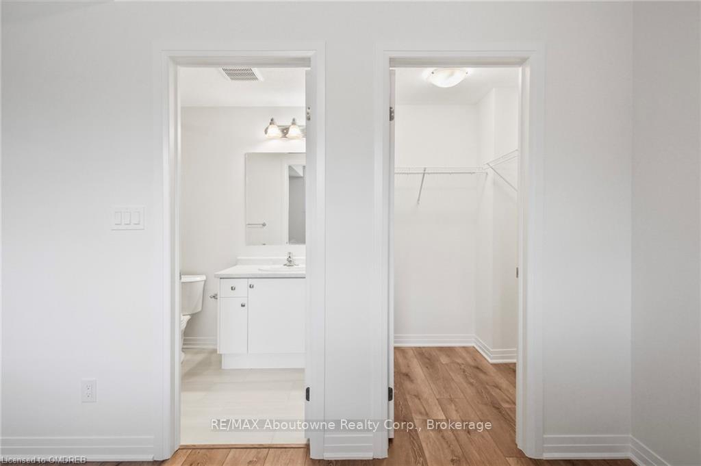 Photo 34 of Unit 29, 142 Foamflower Place, Waterloo, Columbia Forest/Clair Hills — HOMEH