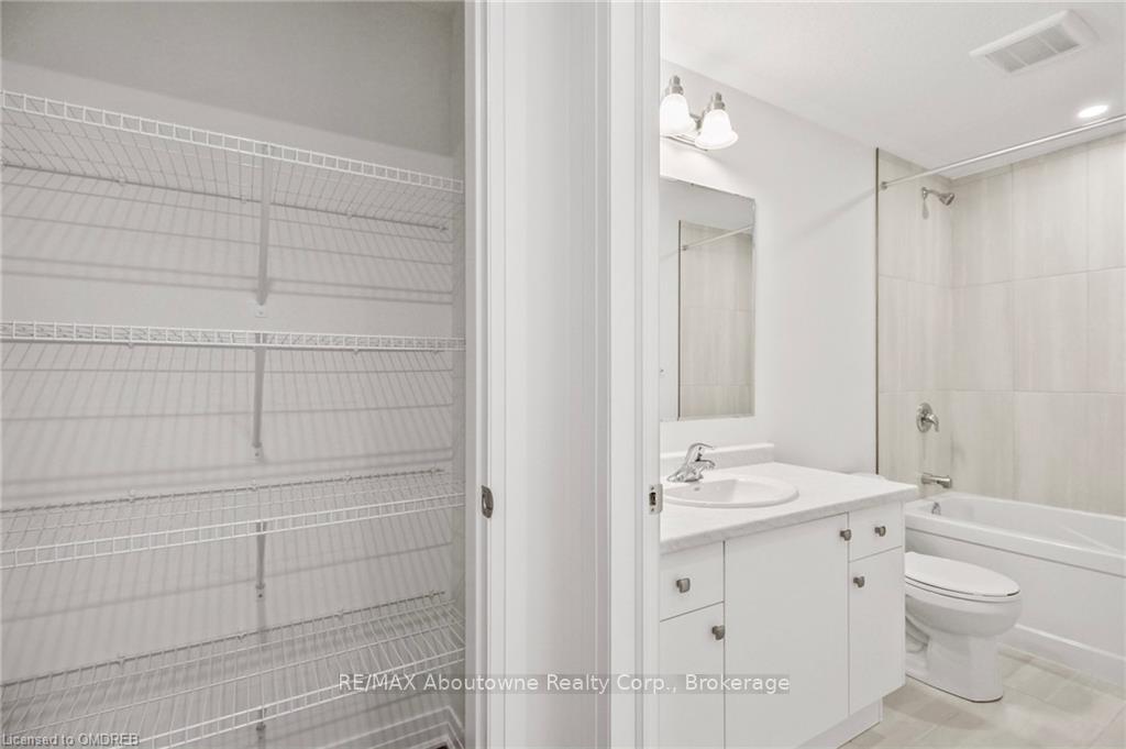 Photo 37 of Unit 29, 142 Foamflower Place, Waterloo, Columbia Forest/Clair Hills — HOMEH