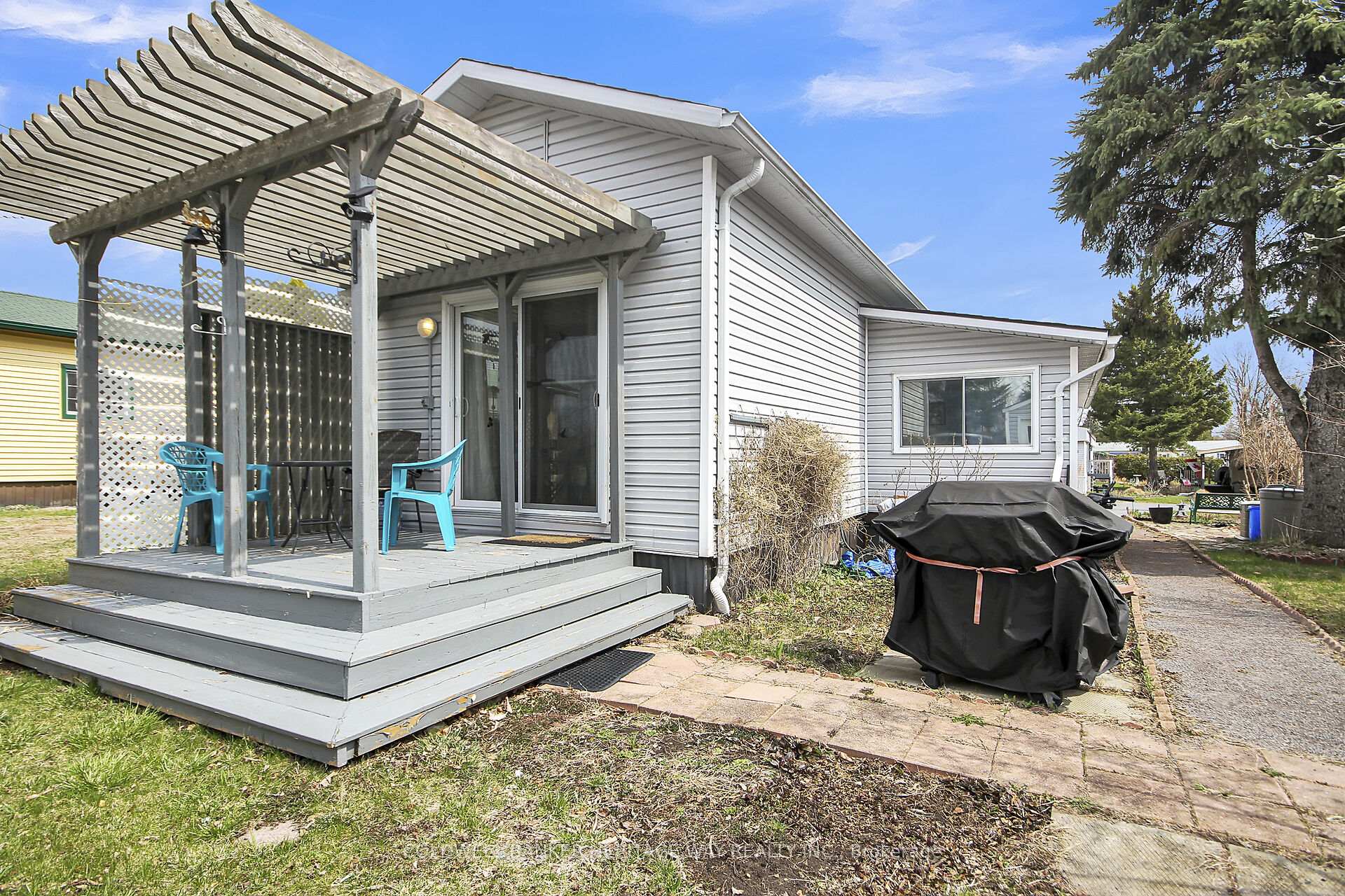 Photo 10 of 241 Park Crescent, Carleton Place — HOMEH