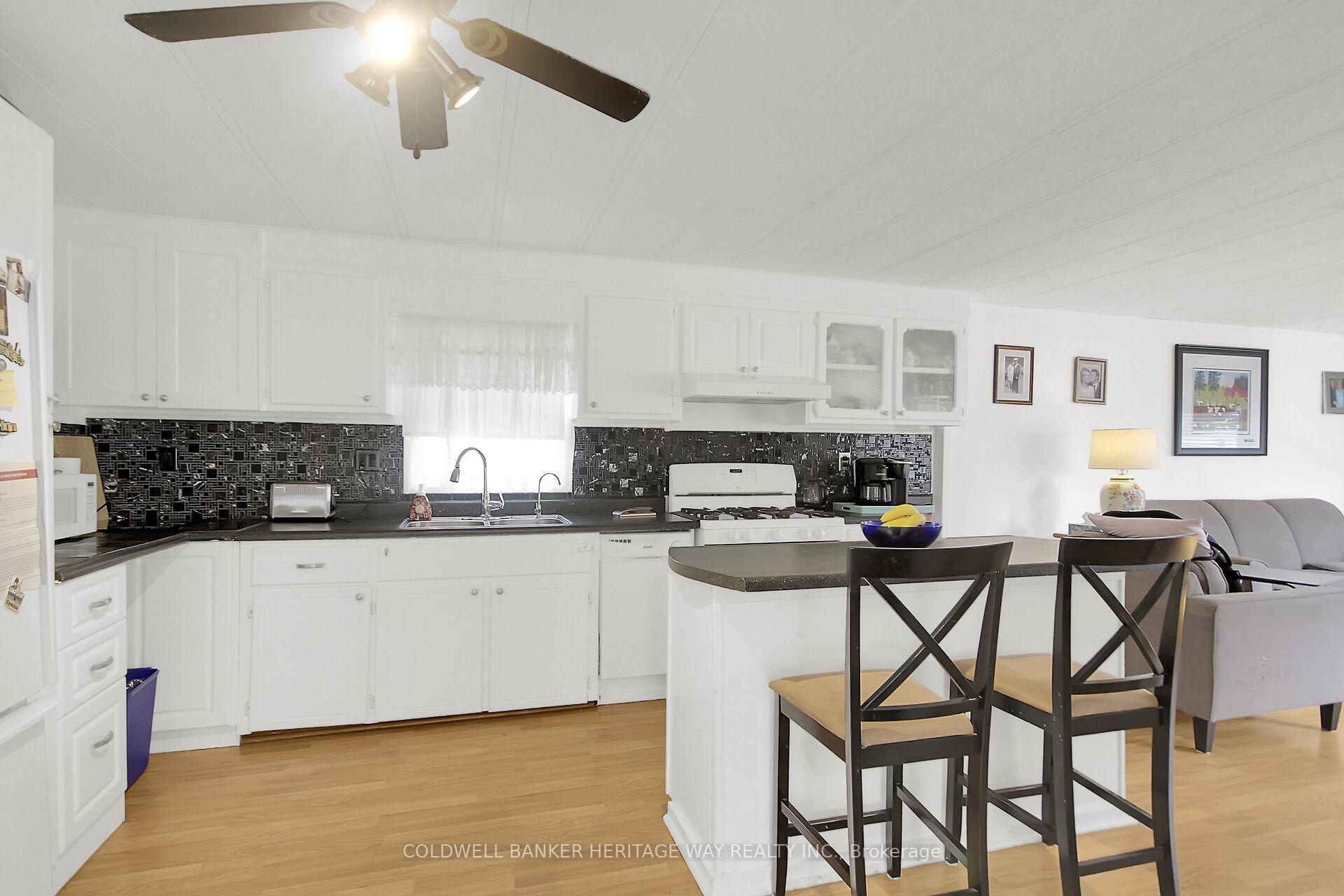 Photo 9 of 241 Park Crescent, Carleton Place — HOMEH