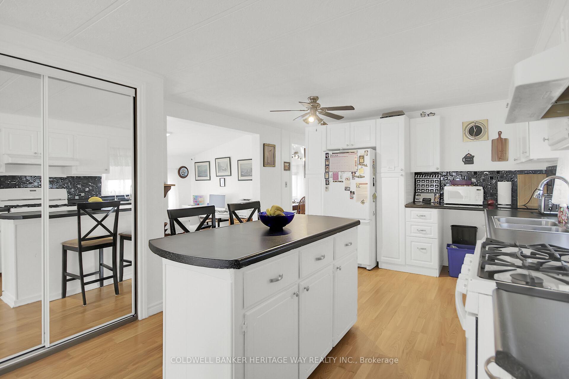 Photo 15 of 241 Park Crescent, Carleton Place — HOMEH