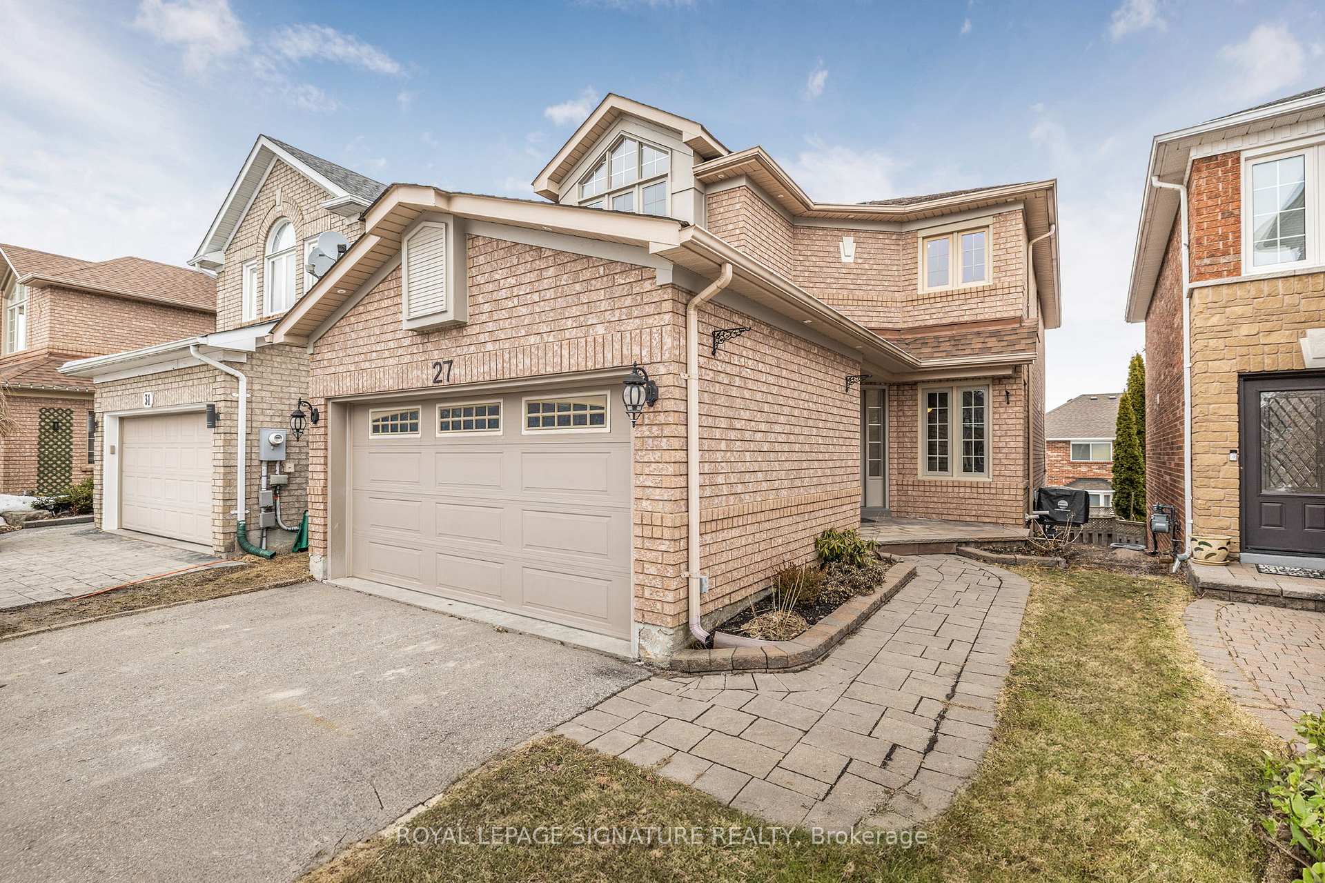 Photo 2 of 27 Rush Road, Aurora, Bayview Wellington — HOMEH