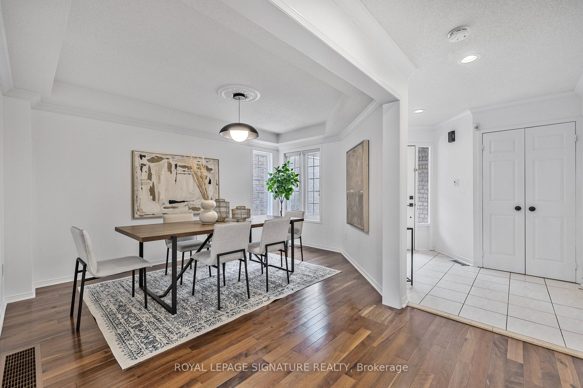 Photo 6 of 27 Rush Road, Aurora, Bayview Wellington — HOMEH
