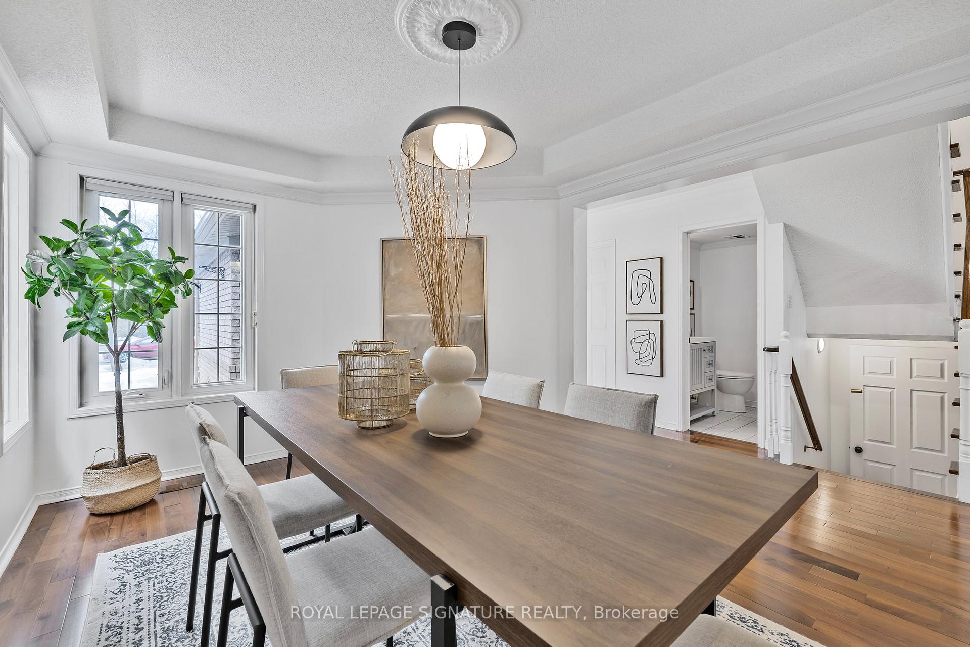 Photo 7 of 27 Rush Road, Aurora, Bayview Wellington — HOMEH