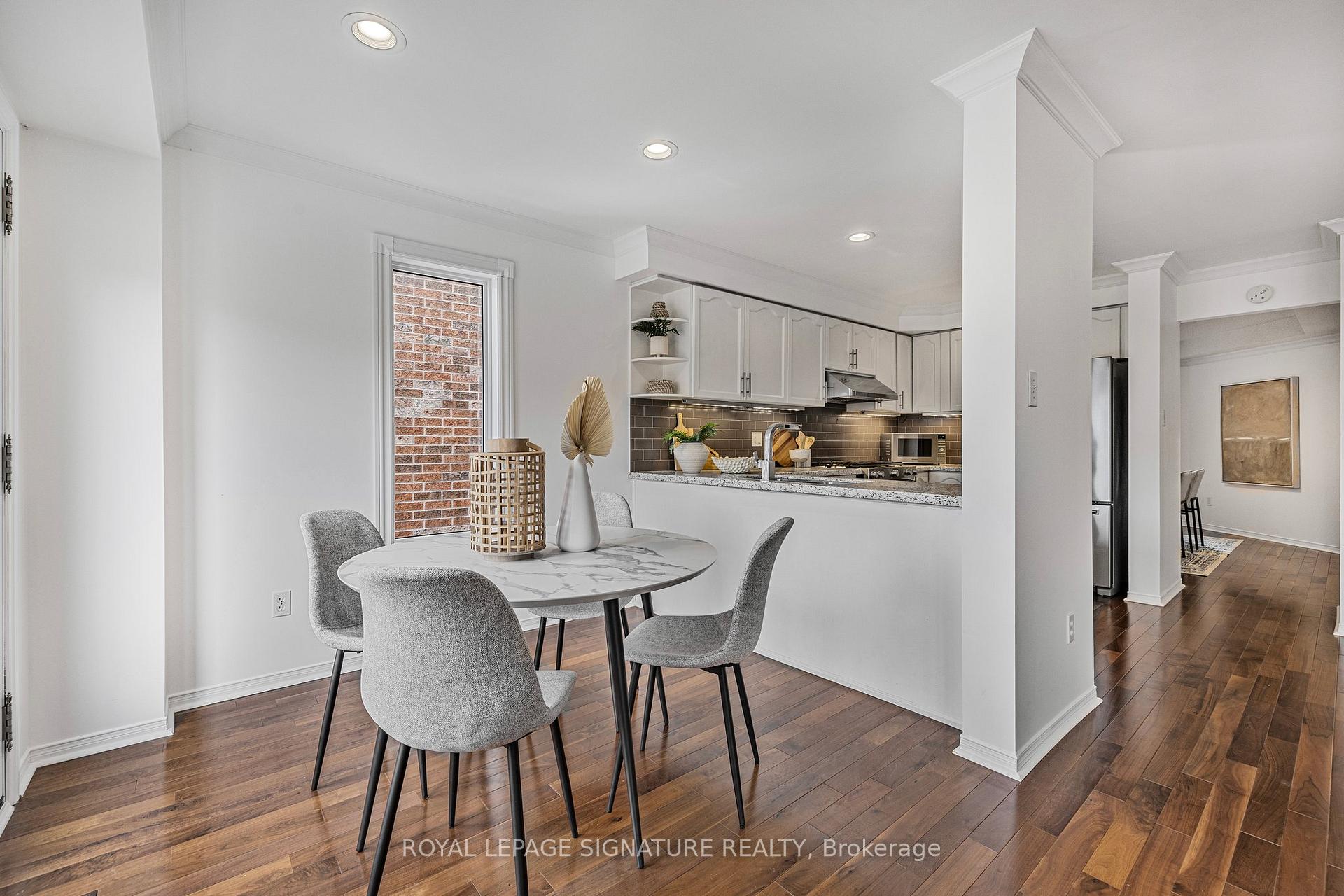 Photo 13 of 27 Rush Road, Aurora, Bayview Wellington — HOMEH