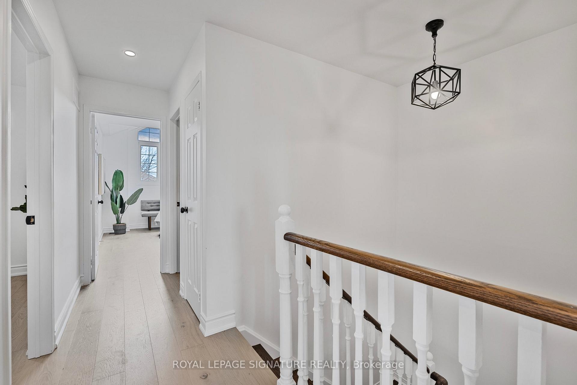 Photo 23 of 27 Rush Road, Aurora, Bayview Wellington — HOMEH