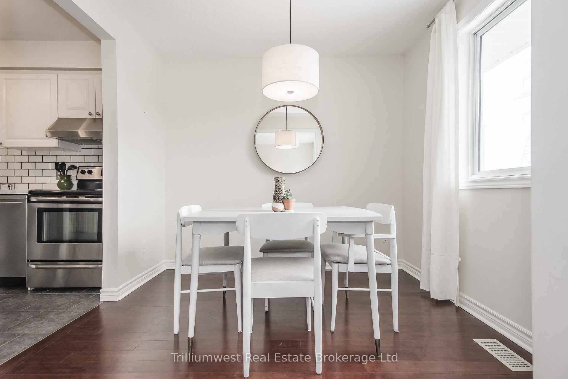 Photo 11 of 350 Erbsville Road, Waterloo — HOMEH