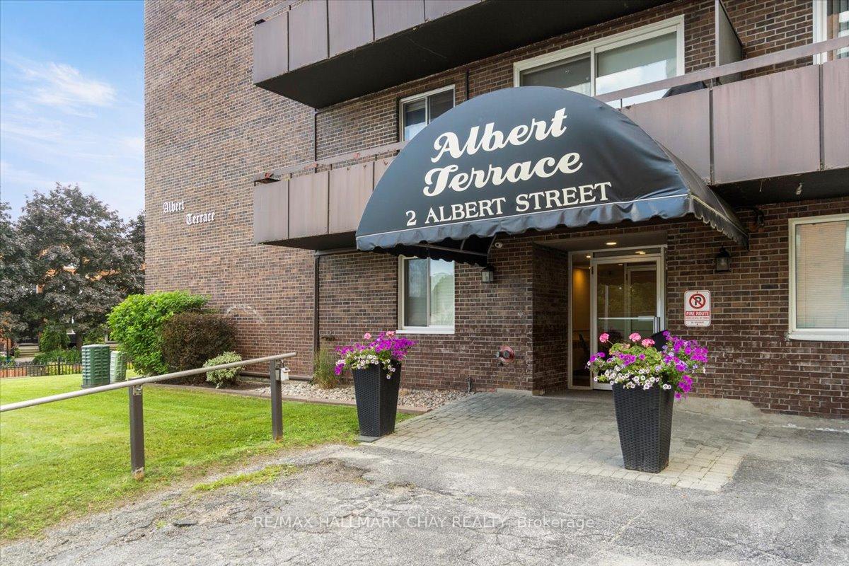 Photo 2 of Unit 43, 2 Albert Street, Barrie, City Centre — HOMEH