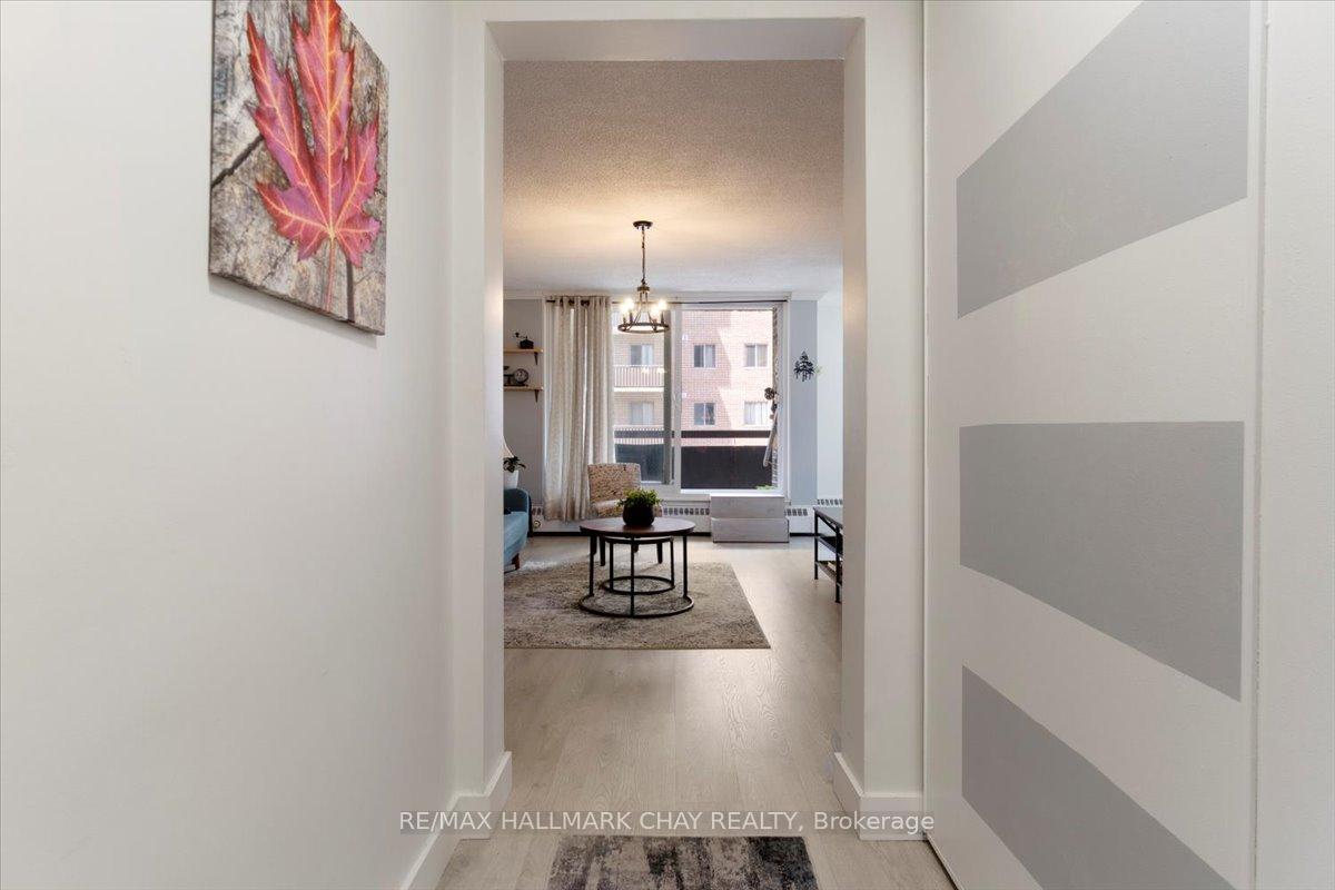 Photo 7 of Unit 43, 2 Albert Street, Barrie, City Centre — HOMEH