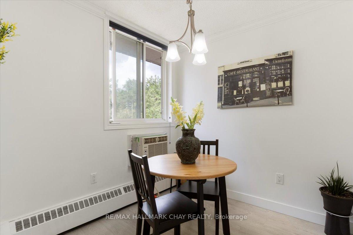 Photo 17 of Unit 43, 2 Albert Street, Barrie, City Centre — HOMEH